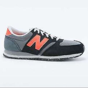 New Balance 420